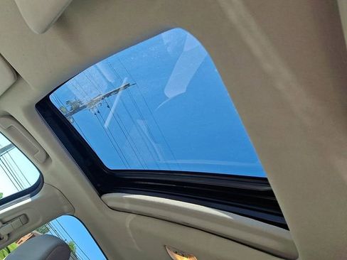 Used 2018 Honda HR-V EX image 14