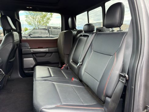 Used 2021 Ford F150 Lariat w/ Equipment Group 502A High AWD/4WD image 9