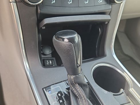 Used 2015 Toyota Camry LE FWD image 17