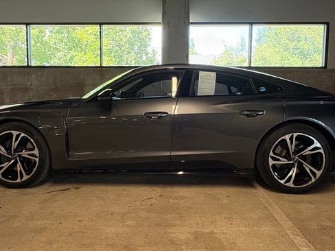 Used 2023 Audi e-tron GT Prestige AWD/4WD image 2