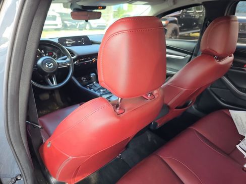 Used 2024 MAZDA MAZDA3 s image 12