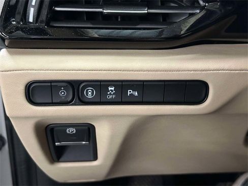 Certified 2023 Acura MDX SH-AWD w/ Technology Package image 21