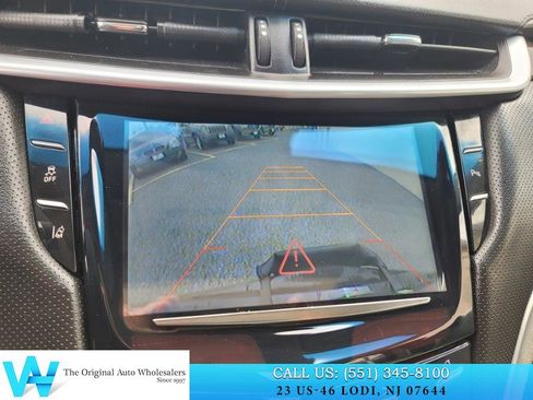 Used 2013 Cadillac XTS Premium AWD/4WD image 19