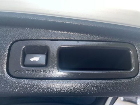 Certified 2023 Honda CR-V EX-L image 11