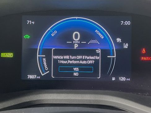 Used 2026 Toyota Camry SE w/ Multimedia Upgrade Package image 22