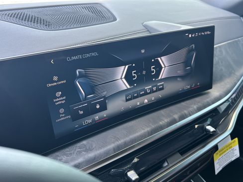 New 2026 BMW X5 xDrive50e image 34