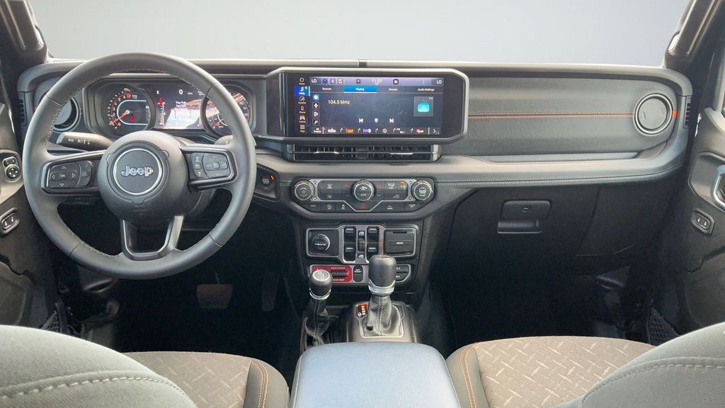 Used 2026 Jeep Gladiator Mojave AWD/4WD image 7