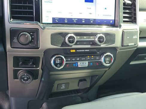 Certified 2022 Ford F350 Lariat AWD/4WD image 28