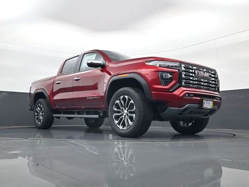 New 2026 GMC Canyon Denali AWD/4WD image 23