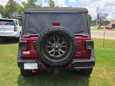 Used 2021 Jeep Wrangler Unlimited Rubicon AWD/4WD image 14