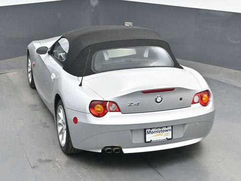 Used 2003 BMW Z4 2.5i image 29