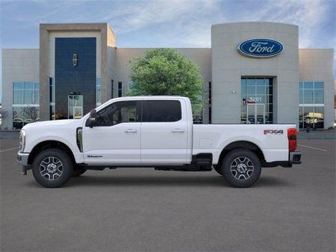 New 2026 Ford F250 Lariat w/ Lariat Ultimate Package image 3