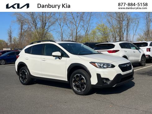 Used 2021 Subaru Crosstrek 2.0i Premium AWD/4WD image 1