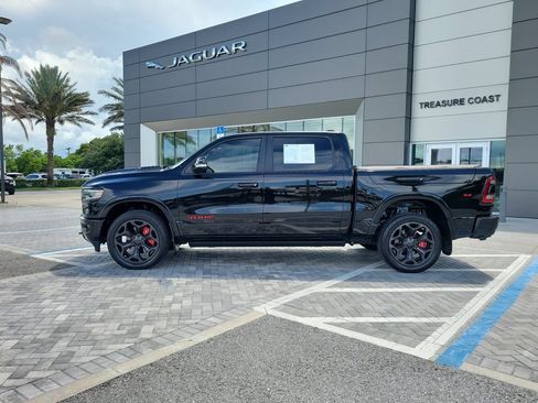 Used 2022 RAM 1500 Limited AWD/4WD image 2