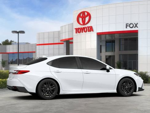 New 2026 Toyota Camry SE w/ Convenience Package image 11