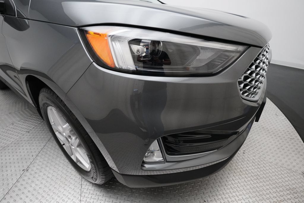 Used 2024 Ford Edge SEL w/ Convenience Package AWD/4WD image 25