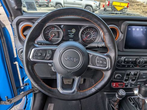 Used 2021 Jeep Gladiator Mojave AWD/4WD image 9