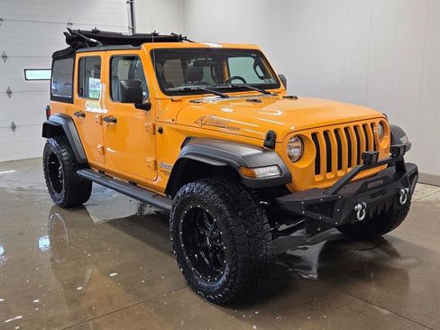 Used 2021 Jeep Wrangler Unlimited Sport image 9
