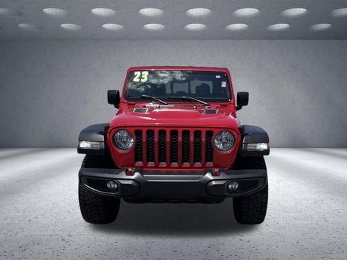 Used 2023 Jeep Gladiator Rubicon w/ Trailer Tow Package AWD/4WD image 3