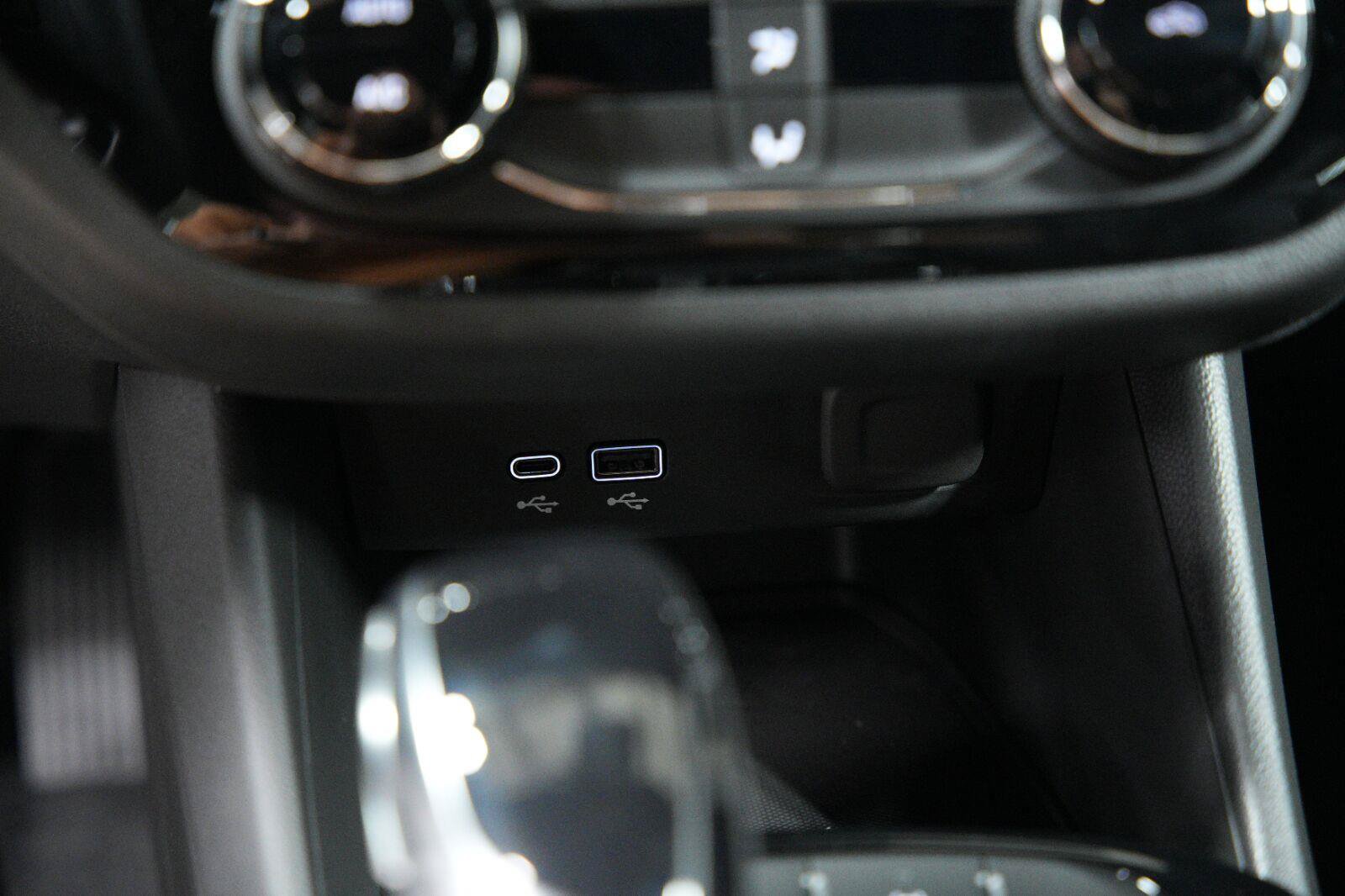 New 2026 Buick Envista Sport Touring FWD image 44