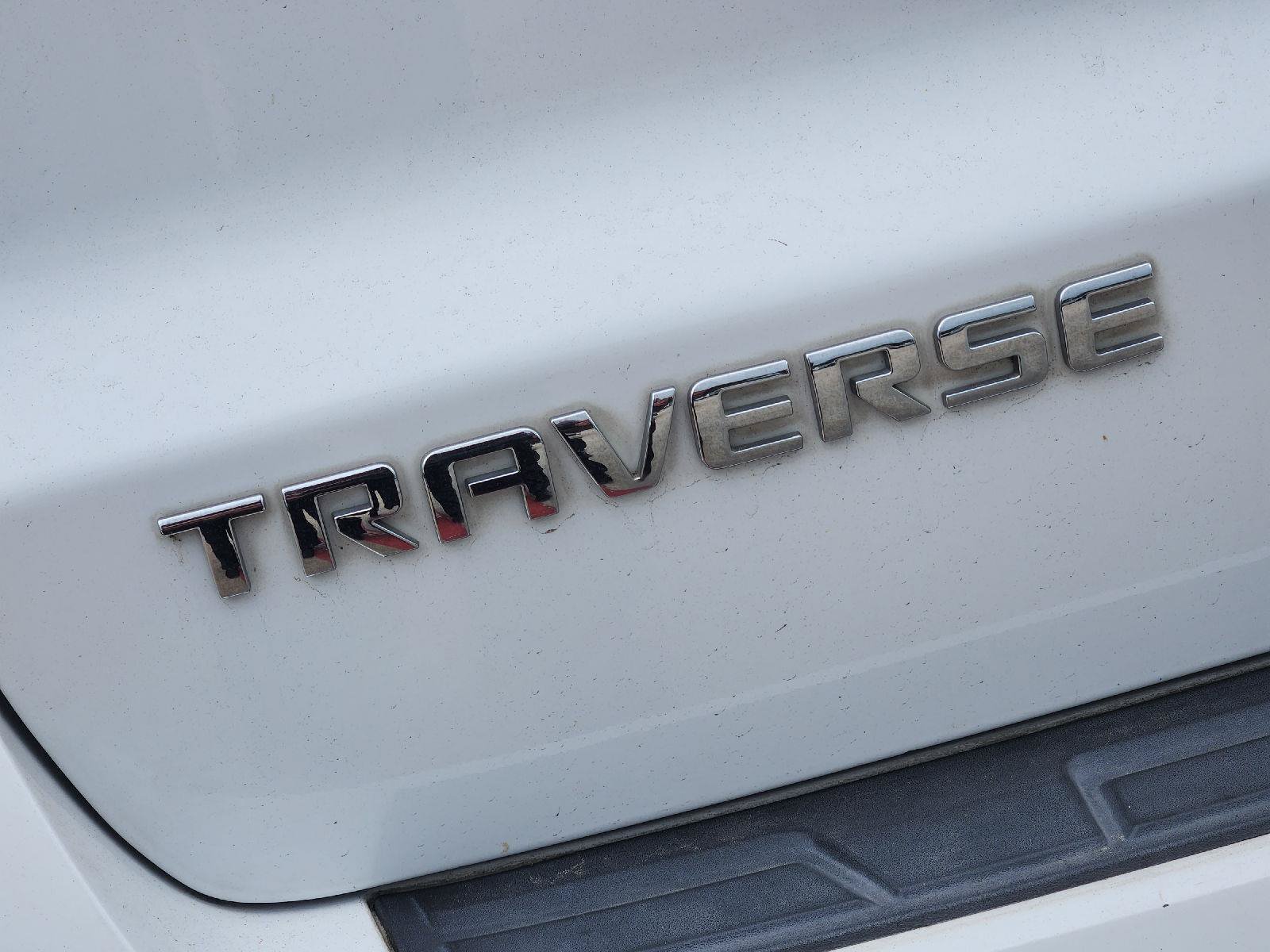 Used 2017 Chevrolet Traverse LS FWD image 12