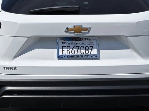 Used 2026 Chevrolet Trax LS FWD image 44