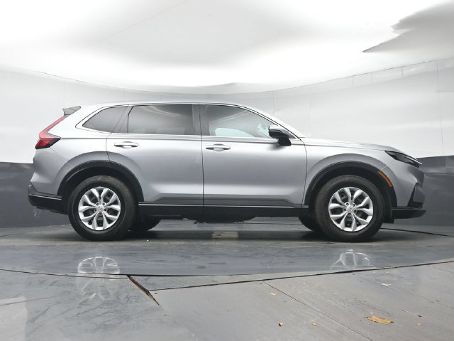 Used 2025 Honda CR-V LX image 28