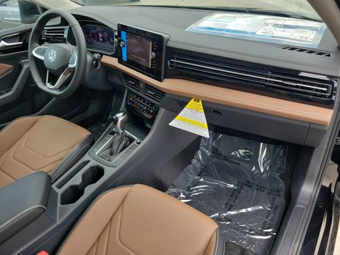 New 2026 Volkswagen Jetta SEL FWD image 11