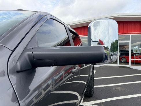 Used 2022 RAM 2500 Laramie AWD/4WD image 16