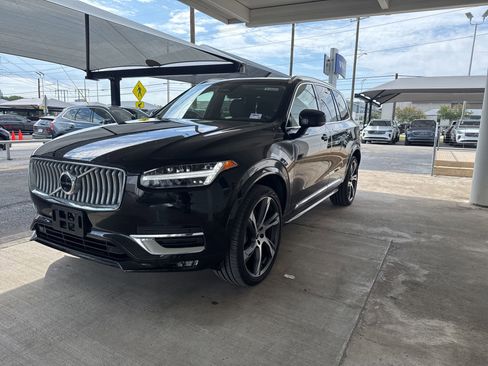 Used 2023 Volvo XC90 B6 Plus AWD/4WD image 1