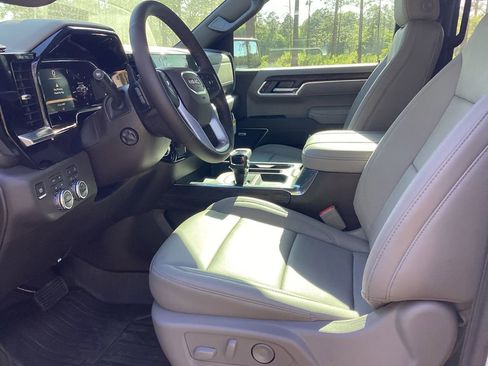 New 2026 GMC Sierra 1500 SLT w/ SLT Premium Plus Package AWD/4WD image 14