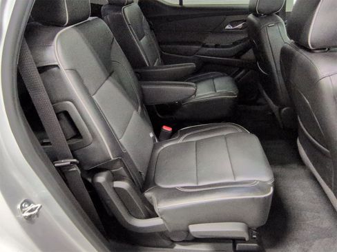 Used 2020 Chevrolet Traverse High Country w/ LPO, Floor Liner Package image 22