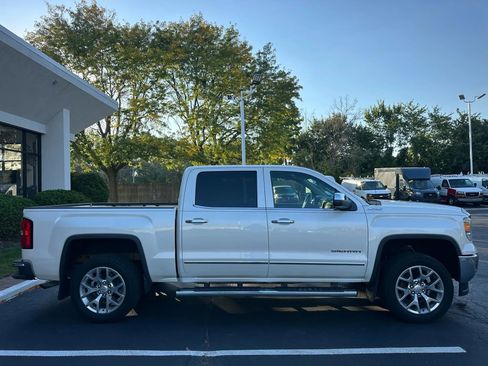Used 2015 GMC Sierra 1500 SLT w/ SLT Crew Cab Value Package image 11