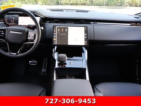 Used 2025 Land Rover Range Rover Sport Dynamic SE AWD/4WD image 16