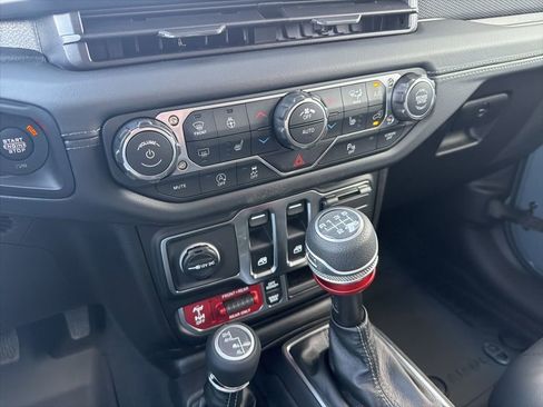 New 2026 Jeep Wrangler Rubicon AWD/4WD image 17