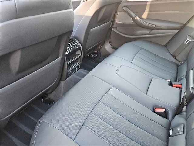 Used 2023 BMW 540i w/ M Sport Package RWD image 20