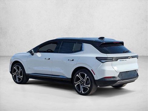 New 2026 Chevrolet Equinox EV LT image 7