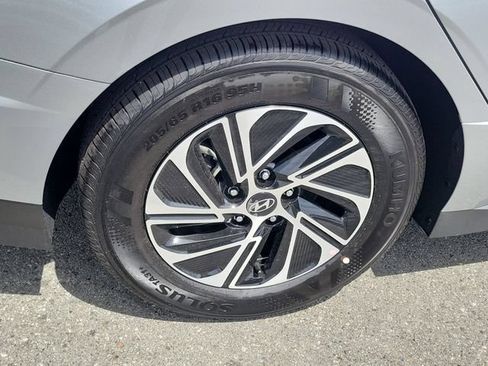 New 2026 Hyundai Sonata Blue FWD image 29