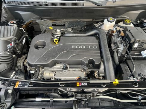 Used 2022 Chevrolet Equinox LS image 8