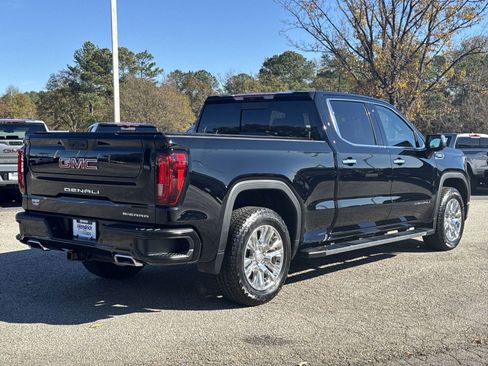 Used 2025 GMC Sierra 1500 Denali image 10