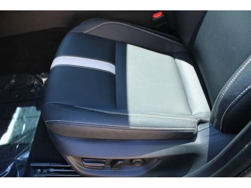 Used 2025 Toyota Camry SE w/ Multimedia Upgrade Package image 19