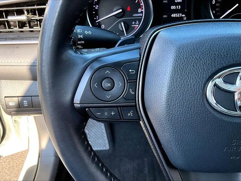 Certified 2021 Toyota Camry SE image 22