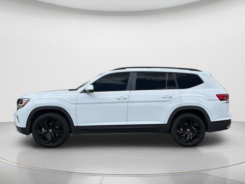 Used 2023 Volkswagen Atlas SE w/ Black Wheel Package AWD/4WD image 9