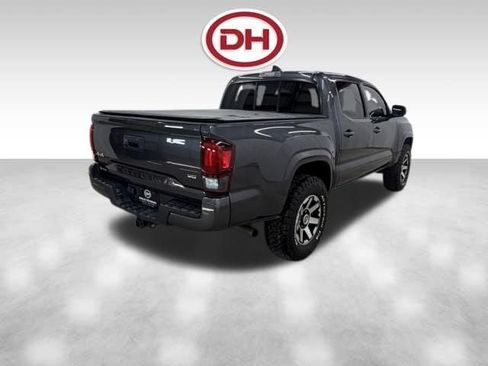 Used 2023 Toyota Tacoma SR AWD/4WD image 13