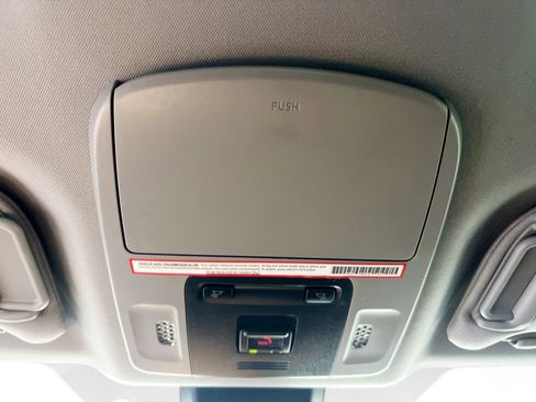 Used 2022 Toyota Camry LE image 22