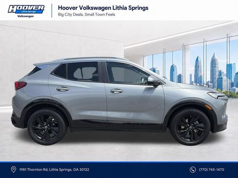 Used 2024 Buick Encore GX Sport Touring FWD image 27