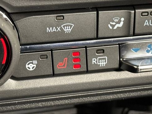 New 2026 Ford Bronco Outer Banks image 32