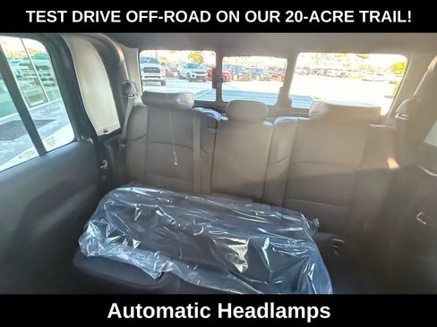 New 2026 Jeep Gladiator Sahara image 24