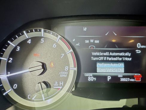 Used 2024 Toyota Highlander LE image 19