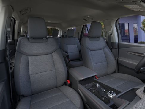 New 2026 Ford Explorer Active RWD image 10